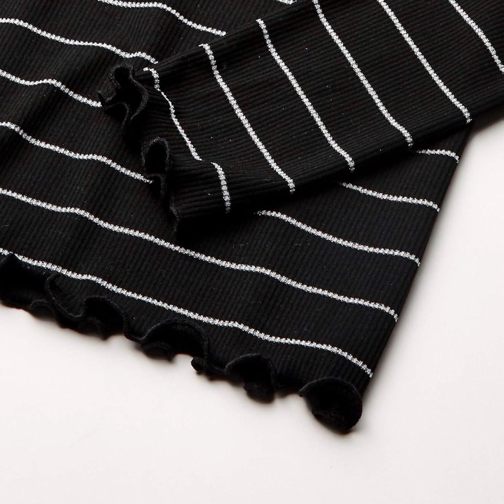 NWOT Paige Cadence Turtleneck In Black Silver, S - Picture 5 of 5